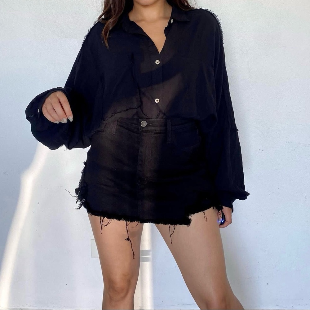 Vibrant M•i•u black skort